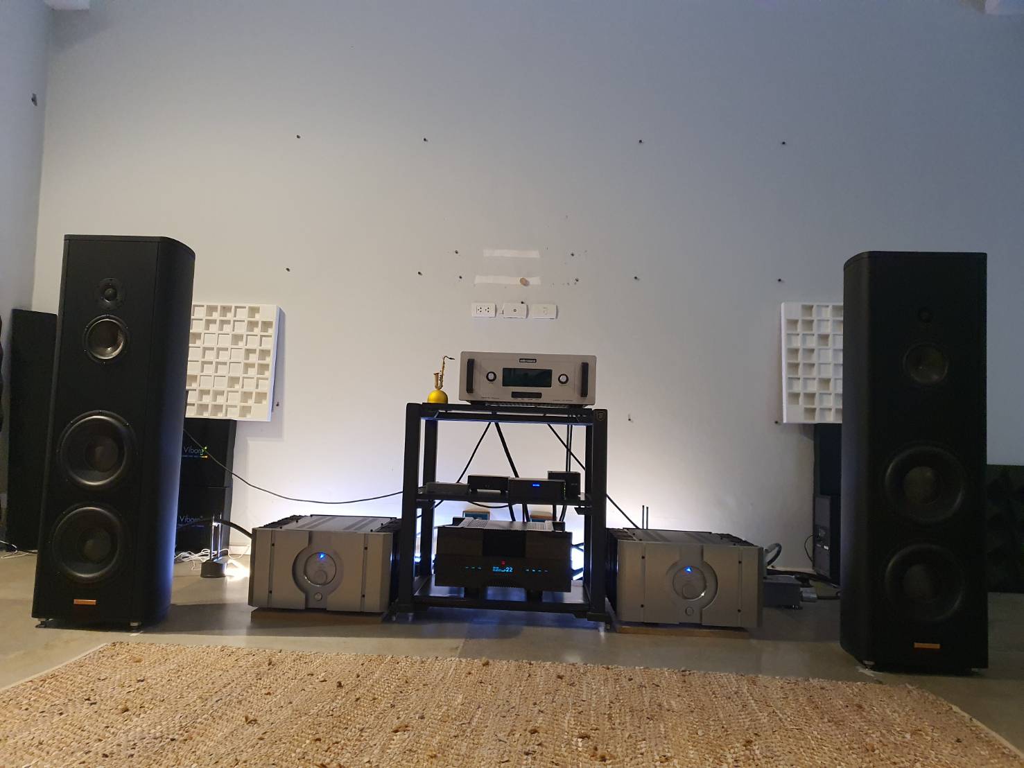 Ultra High-end audiophile system